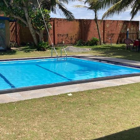 Airy Dale Villa And Guesthouse Ambalangoda  Buitenkant foto