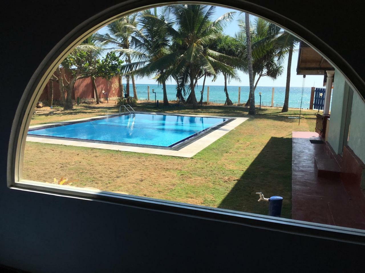 Airy Dale Villa And Guesthouse Ambalangoda  Buitenkant foto