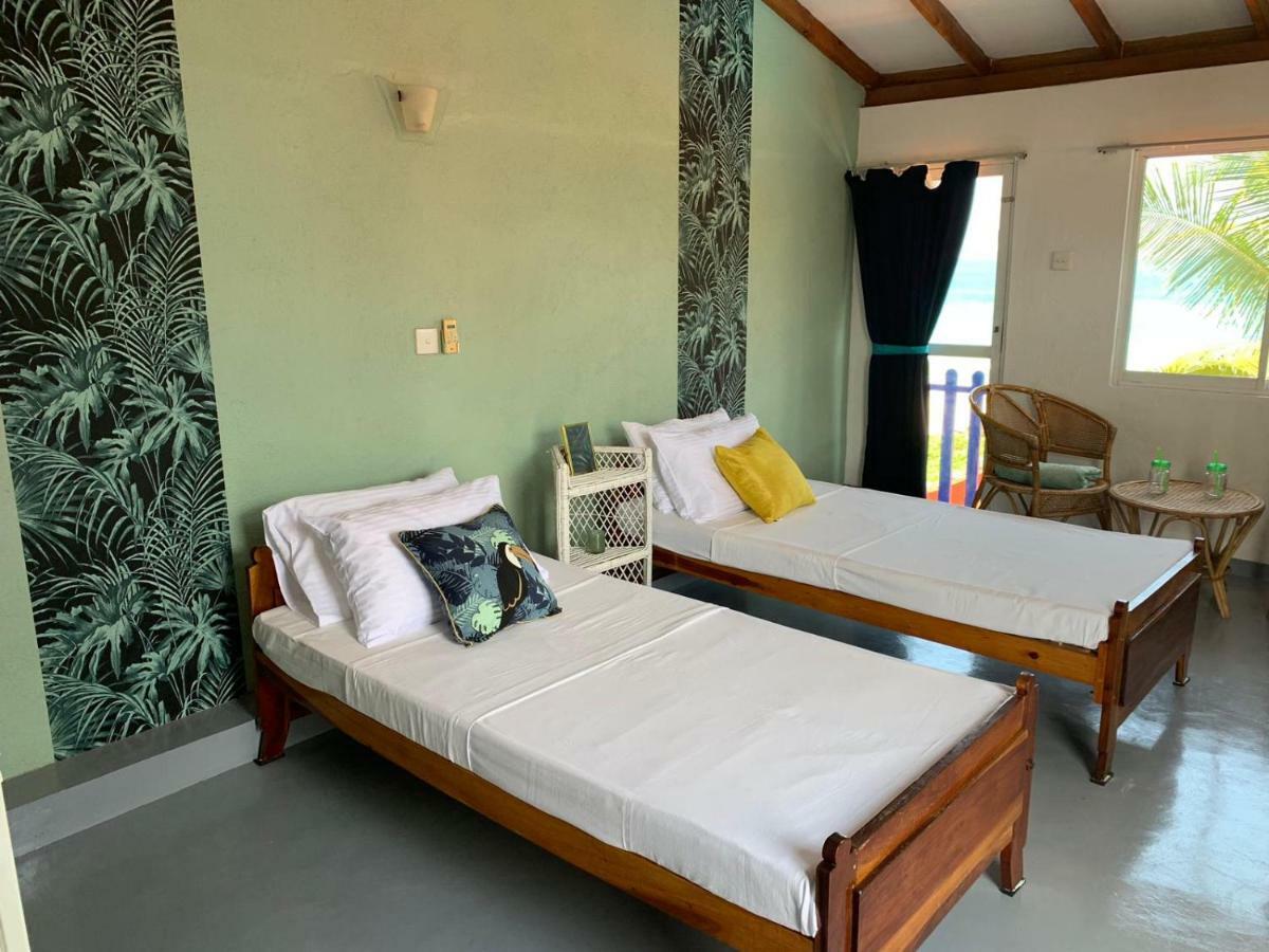 Airy Dale Villa And Guesthouse Ambalangoda  Buitenkant foto