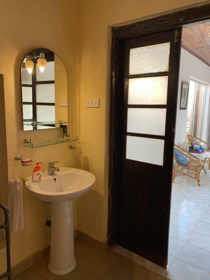 Airy Dale Villa And Guesthouse Ambalangoda  Buitenkant foto